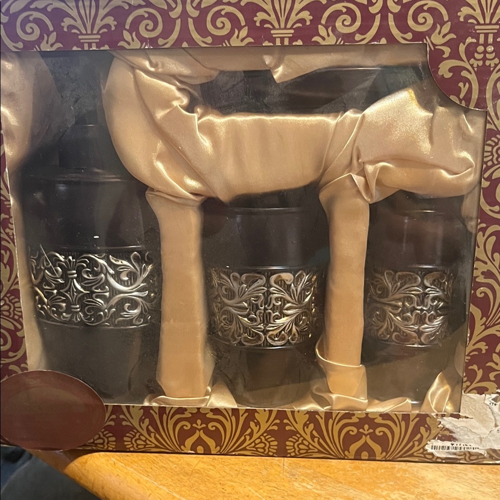 Elegant Silver and Brown Decorative Jars